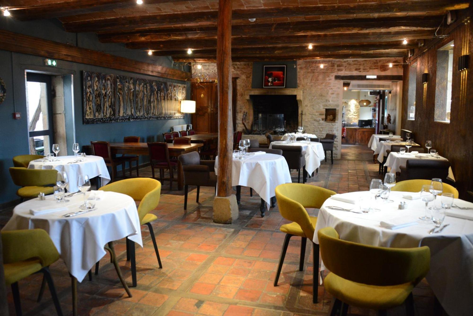 Art'Hotel & Spa Le Potin Gourmand Клюни Экстерьер фото